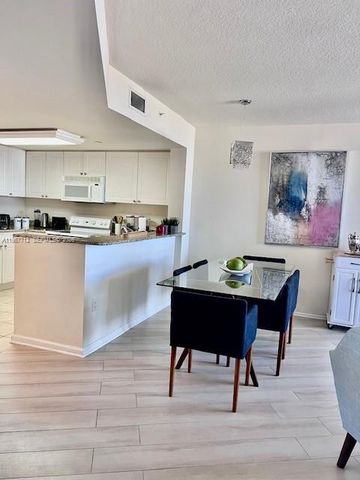 19501 W Country Club Dr 2611, Aventura, FL 33180