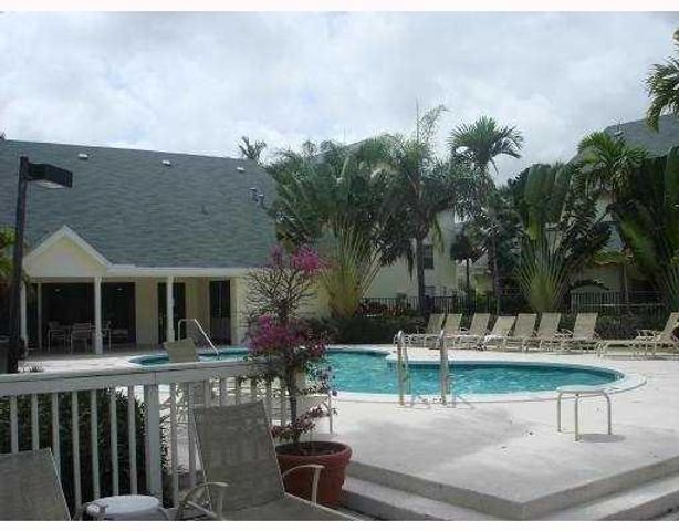 6355 La Costa Drive L, Boca Raton, FL 33433