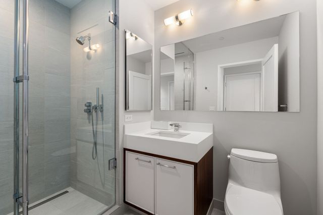 1 Dalton St 4703, Boston, MA 02115