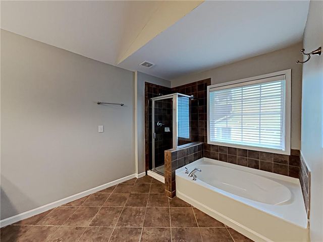 2184 Longmont Drive, Lawrenceville, GA 30044