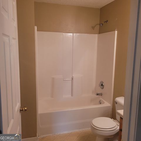 7250 Alicias Way, Morrow, GA 30260