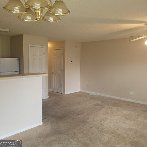 7250 Alicias Way, Morrow, GA 30260
