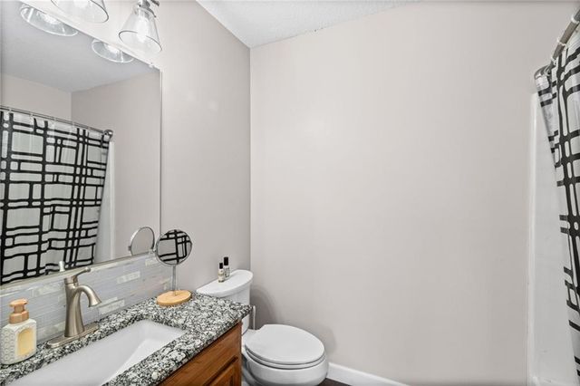 805 W Royle Street, Richmond, MO 64085