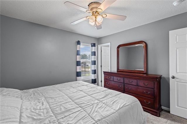 805 W Royle Street, Richmond, MO 64085