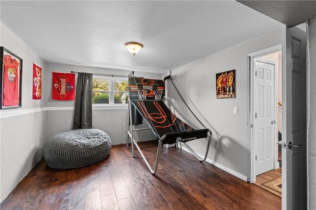 805 W Royle Street, Richmond, MO 64085