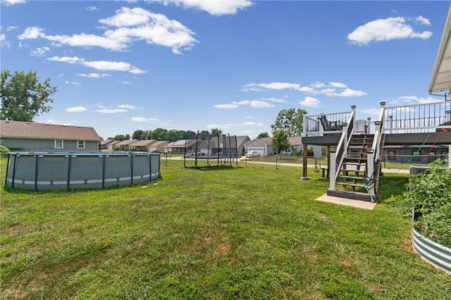 805 W Royle Street, Richmond, MO 64085