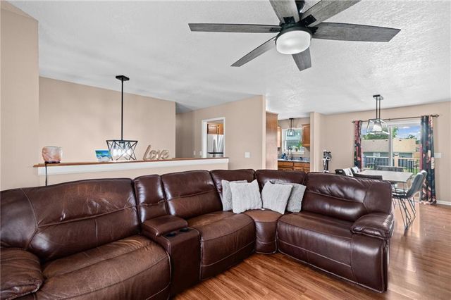 805 W Royle Street, Richmond, MO 64085