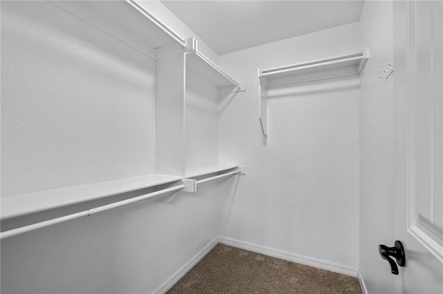 404 W Gillian Avenue, Rogers, AR 72758