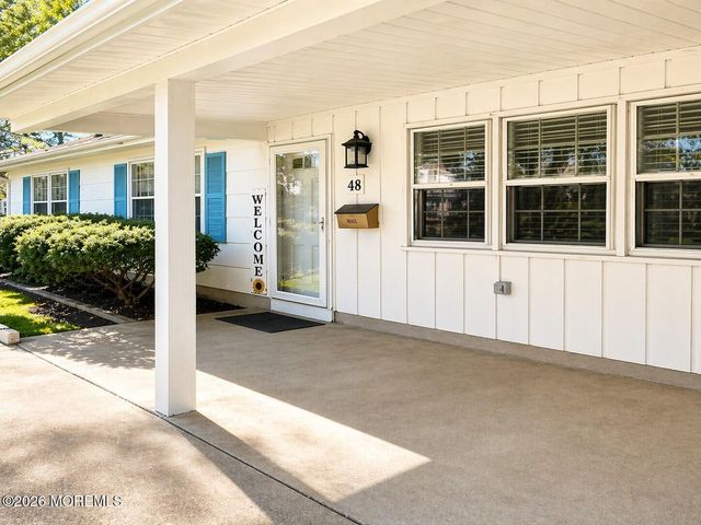 48 Morton Avenue, Monroe, NJ 08831