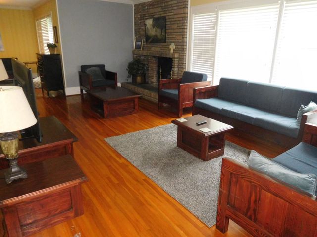 101 Lansdell Drive Drive, Gaffney, SC 29340