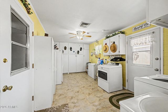 6104 E BOSTON Street, Mesa, AZ 85205