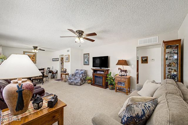 6104 E BOSTON Street, Mesa, AZ 85205