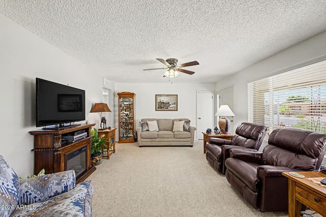 6104 E BOSTON Street, Mesa, AZ 85205