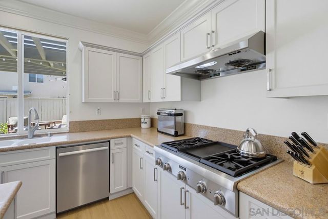 17052 Silver Pine, San Diego, CA 92127