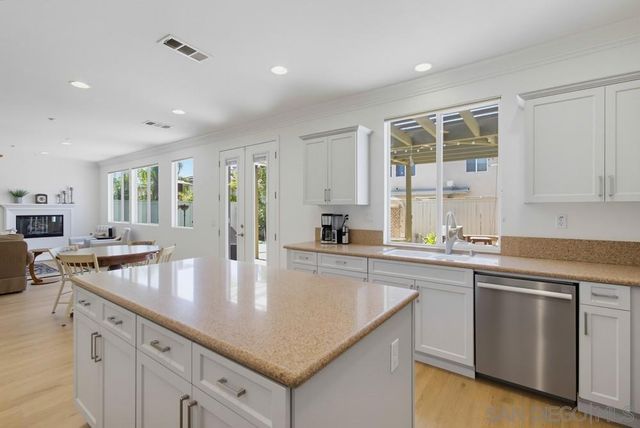 17052 Silver Pine, San Diego, CA 92127