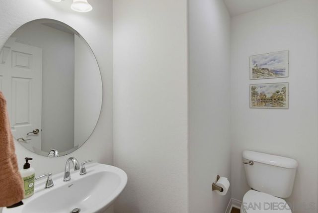 17052 Silver Pine, San Diego, CA 92127