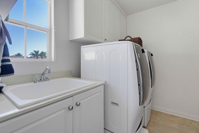 17052 Silver Pine, San Diego, CA 92127