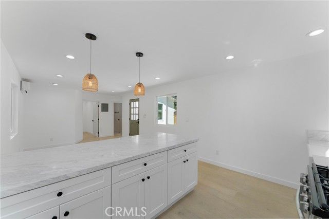 2740 S Sycamore Avenue, Los Angeles, CA 90016