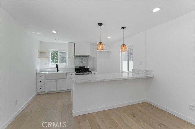 2740 S Sycamore Avenue, Los Angeles, CA 90016