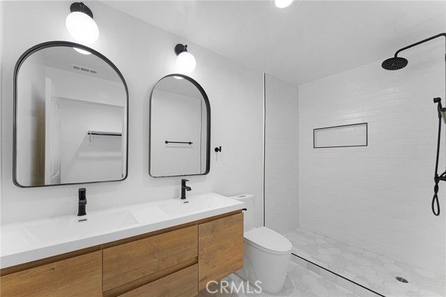 2740 S Sycamore Avenue, Los Angeles, CA 90016