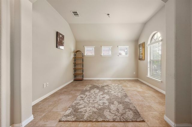 258 Snow Owl HOLW, Buda, TX 78610