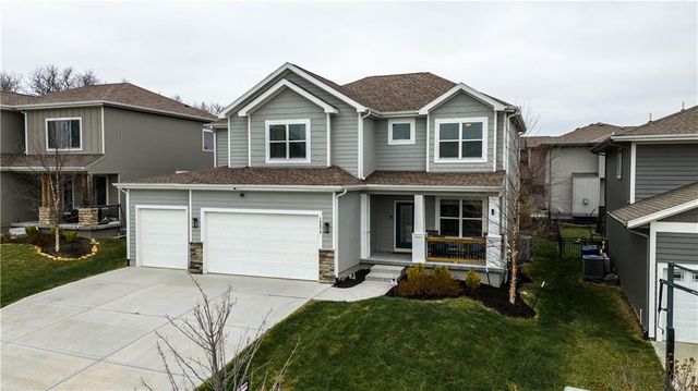 12573 S Sunray Drive, Olathe, KS 66061