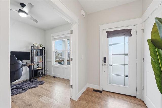 12573 S Sunray Drive, Olathe, KS 66061