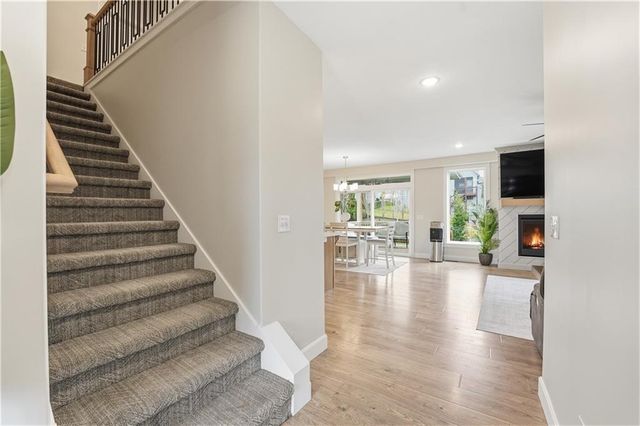 12573 S Sunray Drive, Olathe, KS 66061