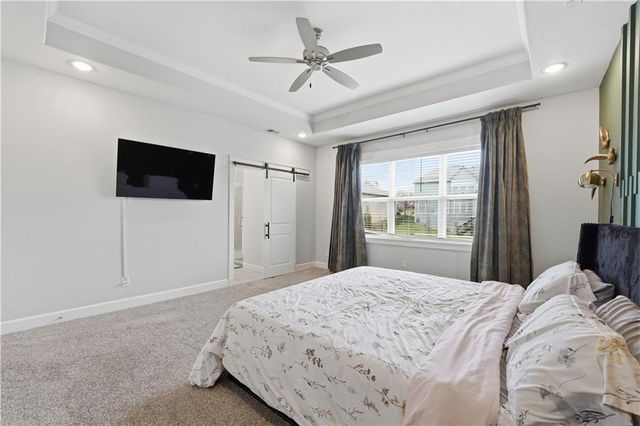 12573 S Sunray Drive, Olathe, KS 66061