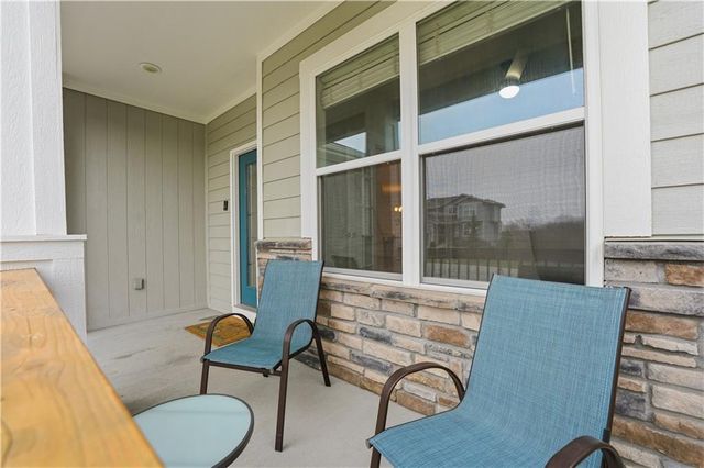 12573 S Sunray Drive, Olathe, KS 66061