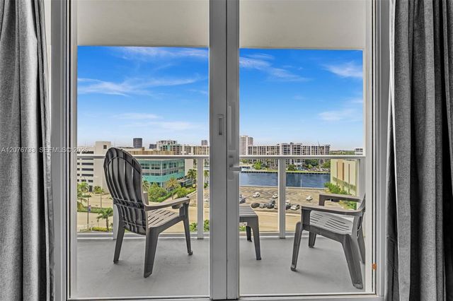3505 S Ocean Drive 804, Hollywood, FL 33019