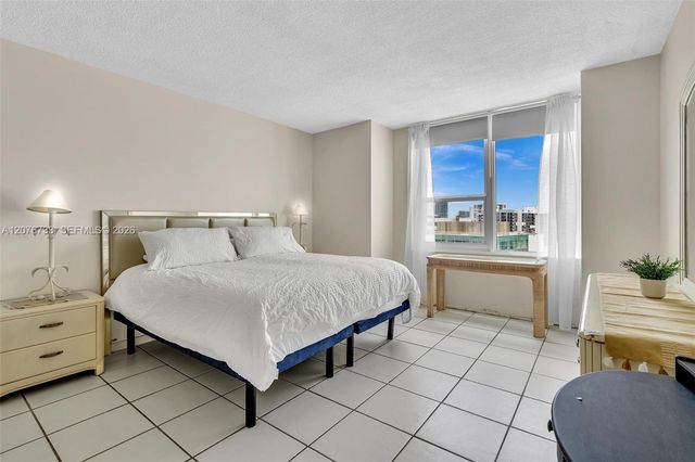 3505 S Ocean Drive 804, Hollywood, FL 33019