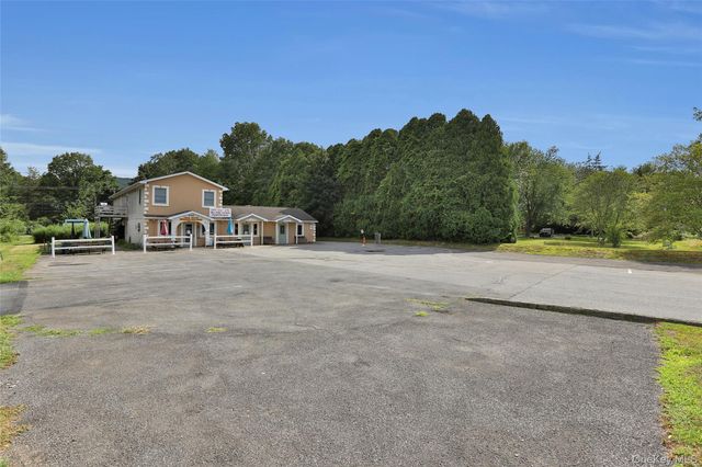 199 State Route 299 103, Highland, NY 12528