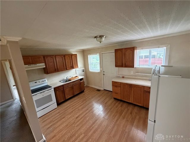 4298 Curundu Avenue, Trotwood, OH 45416