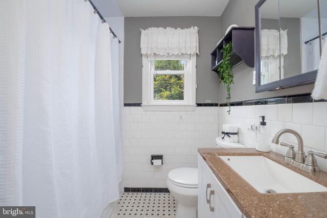 4411 EBENEZER RD, Nottingham, MD 21236