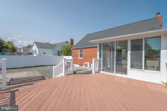 4411 EBENEZER RD, Nottingham, MD 21236