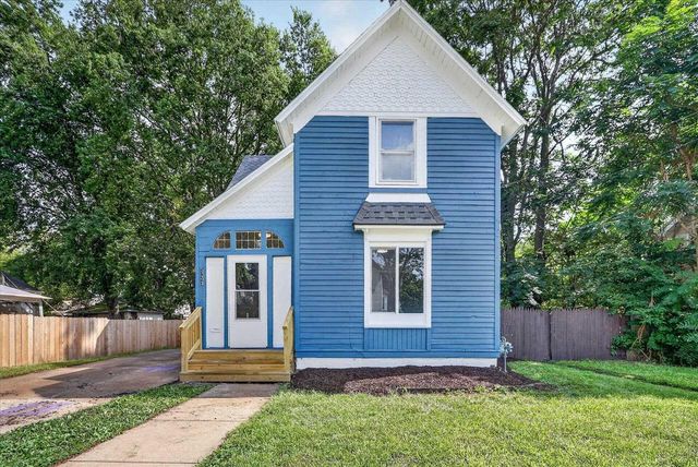 823 Oak Street, Beloit, WI 53511