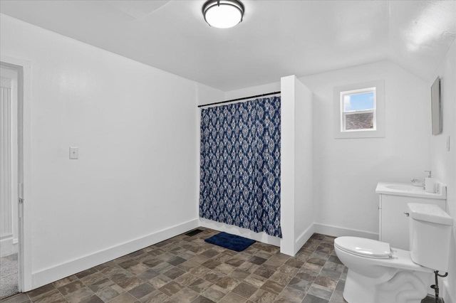 823 Oak Street, Beloit, WI 53511