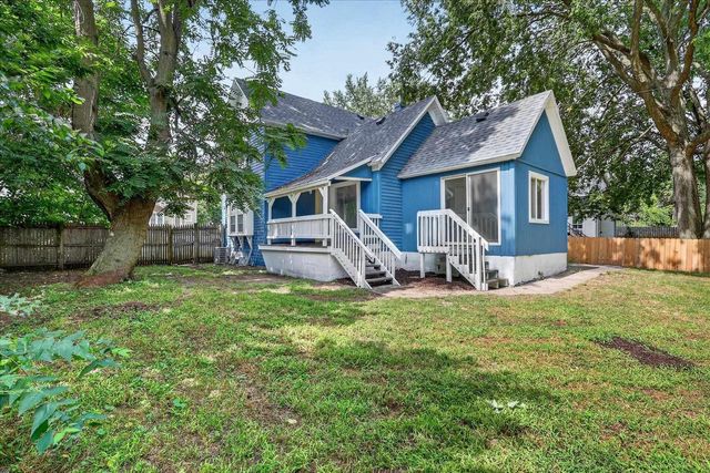 823 Oak Street, Beloit, WI 53511