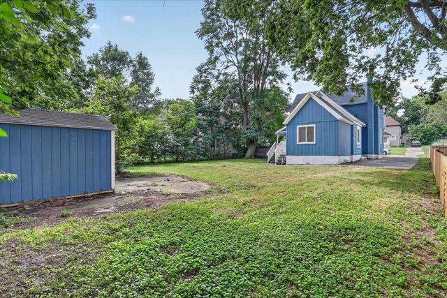 823 Oak Street, Beloit, WI 53511