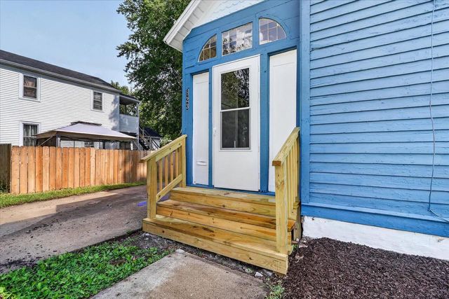 823 Oak Street, Beloit, WI 53511