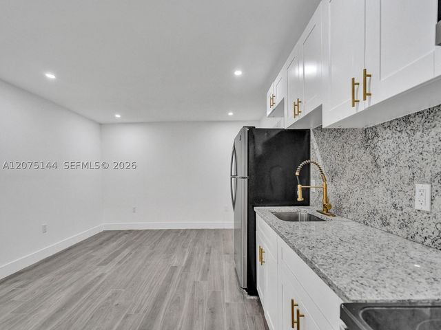 5740 Mayo St 0, Hollywood, FL 33023