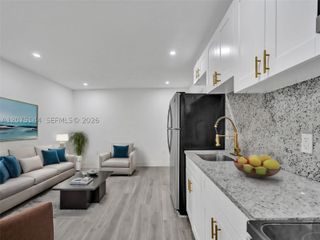 5740 Mayo St 0, Hollywood, FL 33023