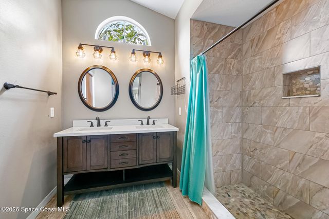 211 Seahorse Circle SE, Melbourne Beach, FL 32951