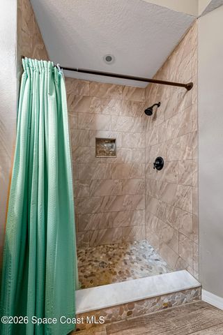 211 Seahorse Circle SE, Melbourne Beach, FL 32951