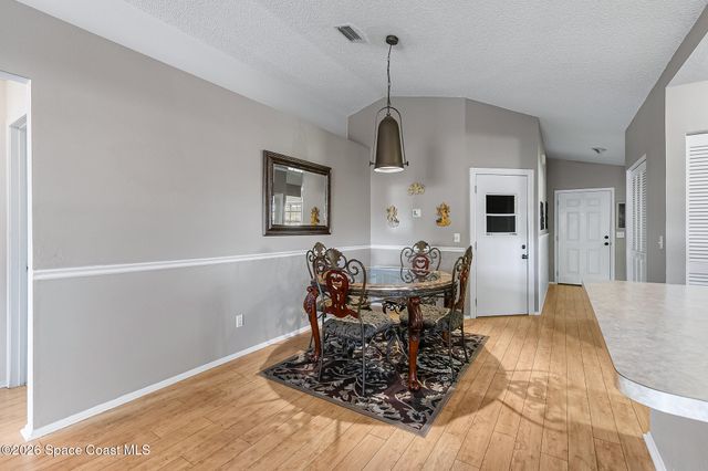 211 Seahorse Circle SE, Melbourne Beach, FL 32951