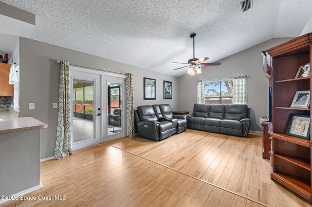 211 Seahorse Circle SE, Melbourne Beach, FL 32951