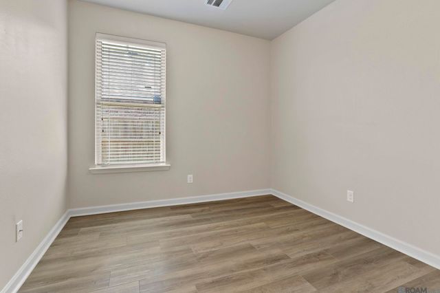 39357 Legacy Lake Dr, Gonzales, LA 70737