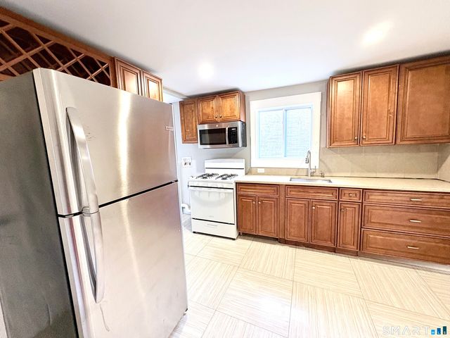 278 Willow Street 3, Waterbury, CT 06710