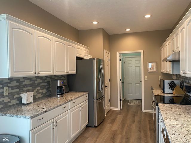 604 Beaverbrook Drive, Carmel, IN 46032